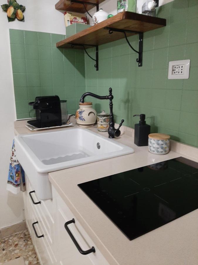 Casa Famoso Villa Catania-Fontanarossai nemzetközi repülőtér Kültér fotó