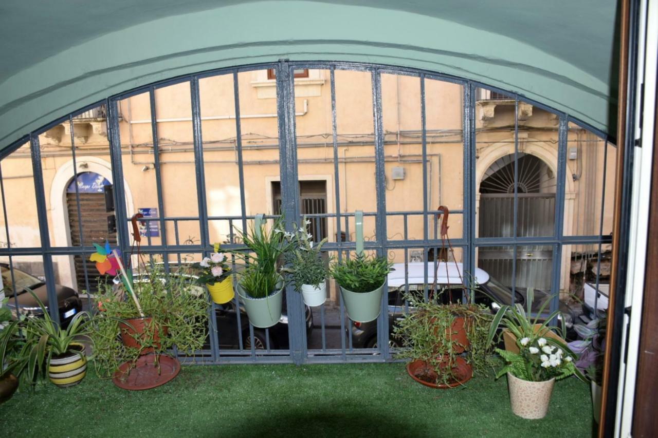 Casa Famoso Villa Catania-Fontanarossai nemzetközi repülőtér Kültér fotó