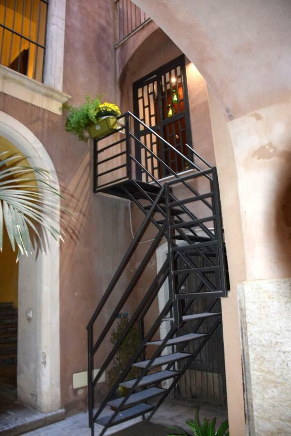 Casa Famoso Villa Catania-Fontanarossai nemzetközi repülőtér Kültér fotó