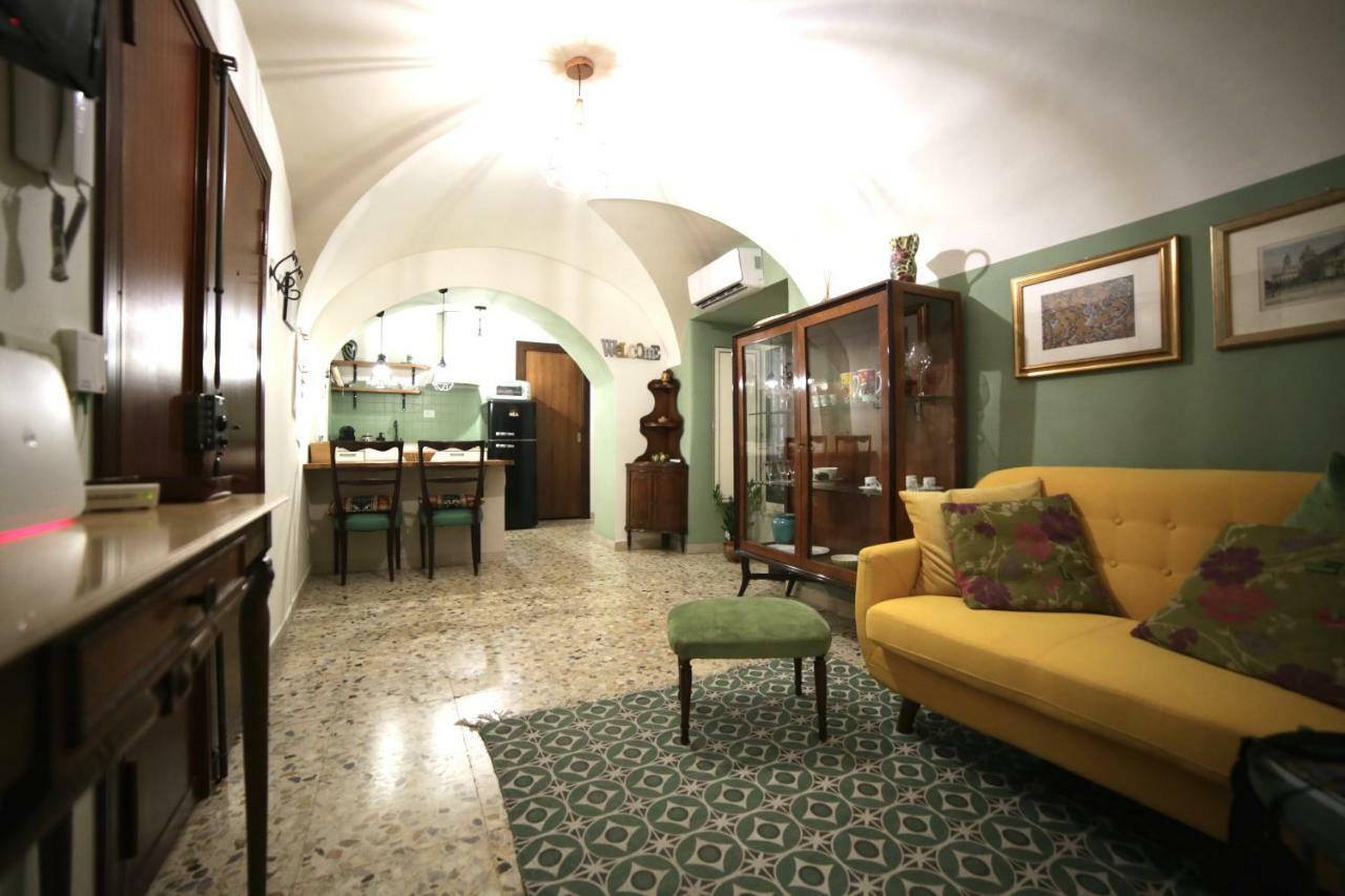 Casa Famoso Villa Catania-Fontanarossai nemzetközi repülőtér Kültér fotó